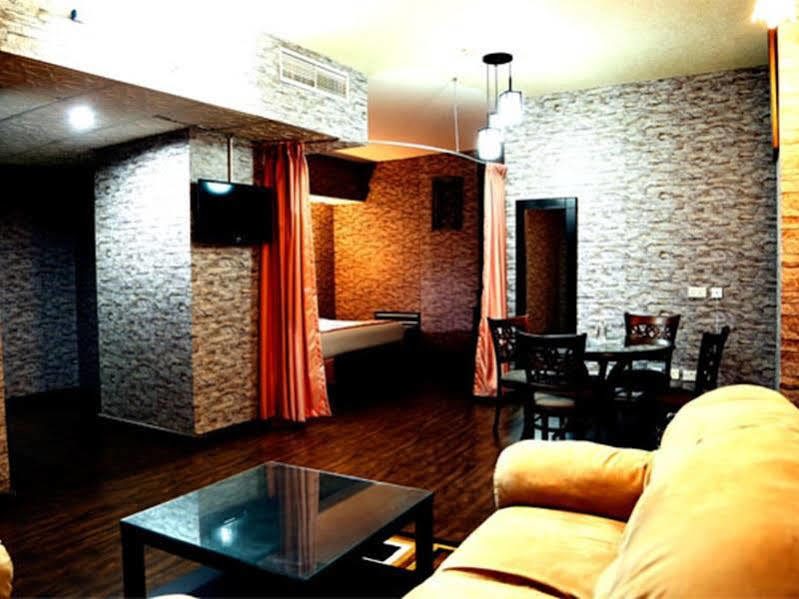 דובאי Rafee Hotel מראה חיצוני תמונה